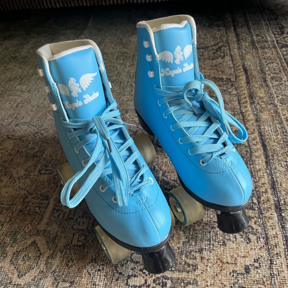 Pretty blue angel skates